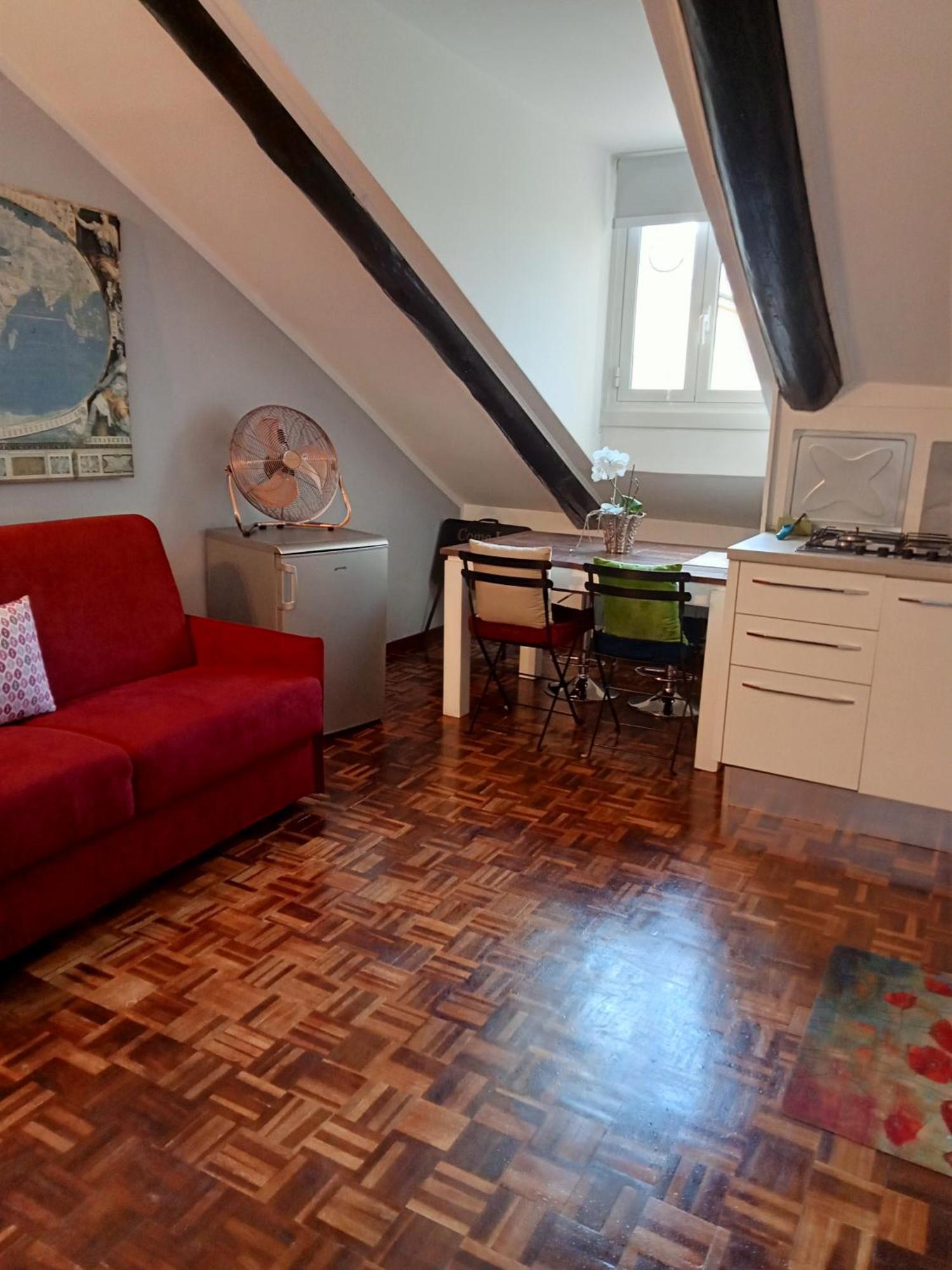 La Mole Apartment Турин Экстерьер фото